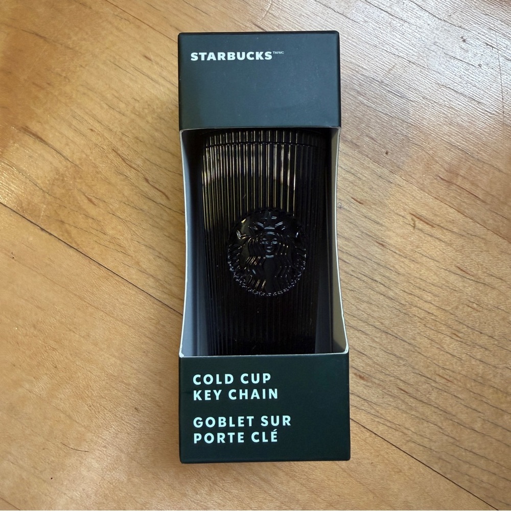 NWT! Starbucks Pleated Black Cold Cup Key Holder